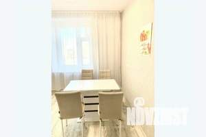 1-к квартира, посуточно, 40м2, 8/9 этаж