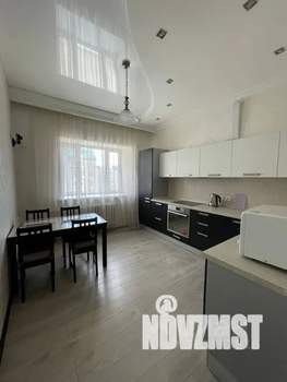 2-к квартира, посуточно, 80м2, 5/12 этаж