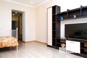 1-к квартира, посуточно, 55м2, 6/9 этаж