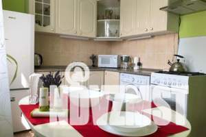 1-к квартира, посуточно, 40м2, 8/10 этаж