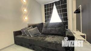 1-к квартира, посуточно, 40м2, 2/19 этаж