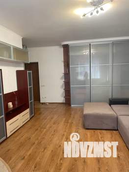 1-к квартира, посуточно, 37м2, 2/5 этаж