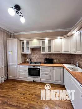 1-к квартира, посуточно, 46м2, 3/10 этаж