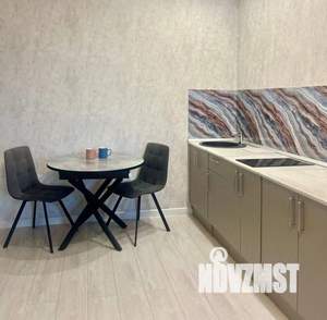 1-к квартира, посуточно, 37м2, 1/1 этаж