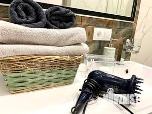 Студия квартира, посуточно, 30м2, 23/23 этаж