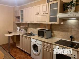 1-к квартира, посуточно, 43м2, 10/10 этаж