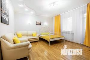 1-к квартира, посуточно, 65м2, 1/1 этаж