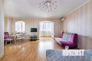 1-к квартира, посуточно, 41м2, 1/1 этаж