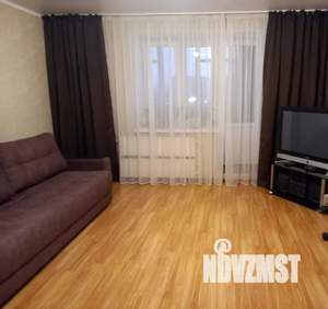 1-к квартира, посуточно, 40м2, 9/9 этаж