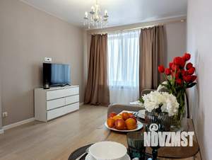 2-к квартира, посуточно, 40м2, 18/19 этаж