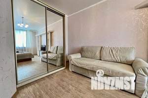 1-к квартира, посуточно, 42м2, 2/10 этаж