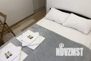 1-к квартира, посуточно, 10м2, 2/5 этаж