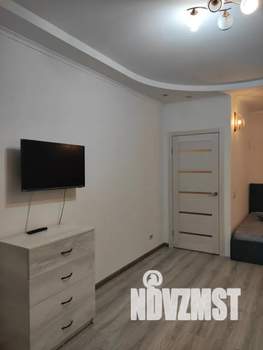 Студия квартира, посуточно, 45м2, 3/12 этаж
