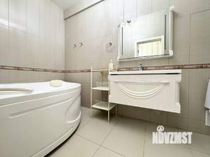 1-к квартира, на длительный срок, 62м2, 5/7 этаж