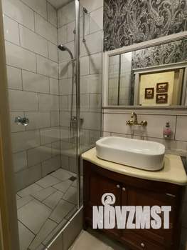 Студия квартира, посуточно, 30м2, 1/5 этаж