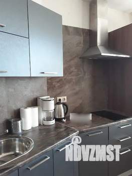 1-к квартира, посуточно, 60м2, 23/25 этаж