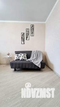 1-к квартира, посуточно, 38м2, 16/21 этаж