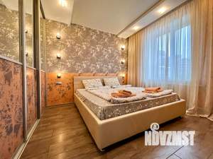 1-к квартира, посуточно, 70м2, 3/16 этаж