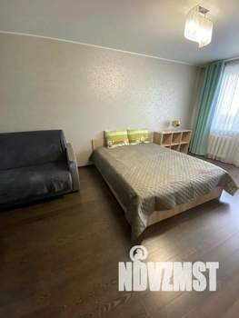 1-к квартира, посуточно, 33м2, 1/1 этаж
