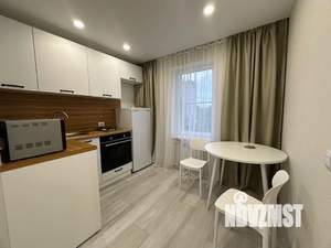 1-к квартира, посуточно, 35м2, 4/10 этаж