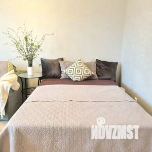 Студия квартира, посуточно, 30м2, 9/9 этаж