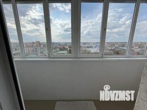 Студия квартира, посуточно, 30м2, 14/24 этаж