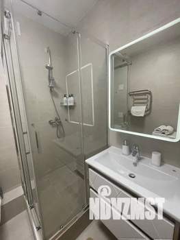 1-к квартира, посуточно, 40м2, 5/5 этаж