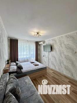 1-к квартира, посуточно, 34м2, 2/9 этаж