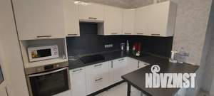 1-к квартира, посуточно, 37м2, 10/18 этаж