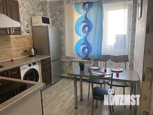 1-к квартира, посуточно, 42м2, 9/18 этаж