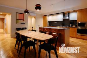 2-к квартира, посуточно, 100м2, 1/5 этаж