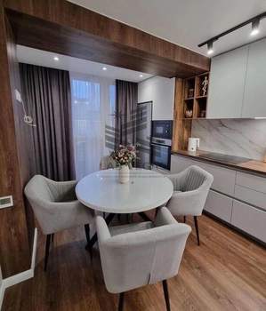 1-к квартира, на длительный срок, 50м2, 2/19 этаж