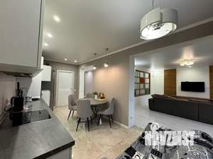 2-к квартира, посуточно, 87м2, 5/25 этаж