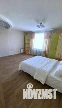 2-к квартира, посуточно, 64м2, 1/1 этаж