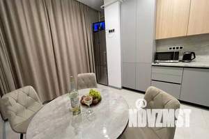 1-к квартира, посуточно, 48м2, 1/5 этаж