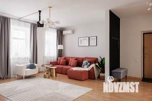 3-к квартира, посуточно, 140м2, 3/6 этаж