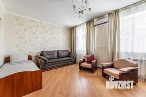 1-к квартира, посуточно, 39м2, 4/17 этаж