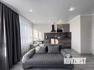 Студия квартира, посуточно, 32м2, 17/25 этаж