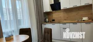 1-к квартира, посуточно, 40м2, 13/19 этаж