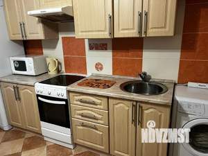 1-к квартира, посуточно, 42м2, 2/18 этаж