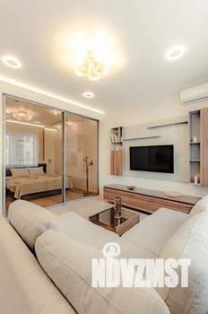 1-к квартира, посуточно, 57м2, 5/22 этаж