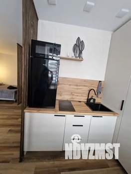 Студия квартира, посуточно, 31м2, 1/5 этаж