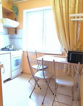 3-к квартира, на длительный срок, 63м2, 1/5 этаж