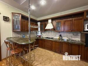 3-к квартира, на длительный срок, 111м2, 2/2 этаж