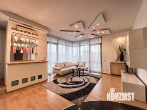 1-к квартира, посуточно, 62м2, 1/1 этаж