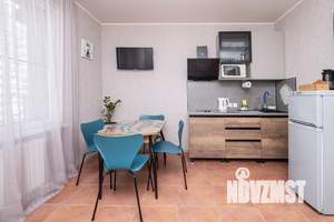 1-к квартира, посуточно, 40м2, 1/1 этаж