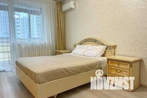 1-к квартира, посуточно, 45м2, 3/18 этаж