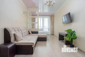1-к квартира, посуточно, 37м2, 1/1 этаж