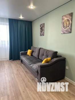 Студия квартира, посуточно, 34м2, 6/19 этаж