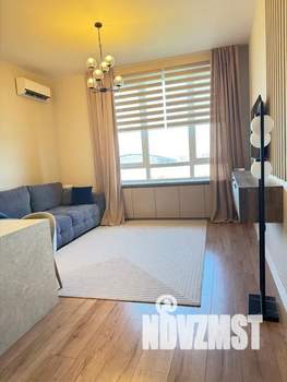 2-к квартира, посуточно, 46м2, 8/17 этаж